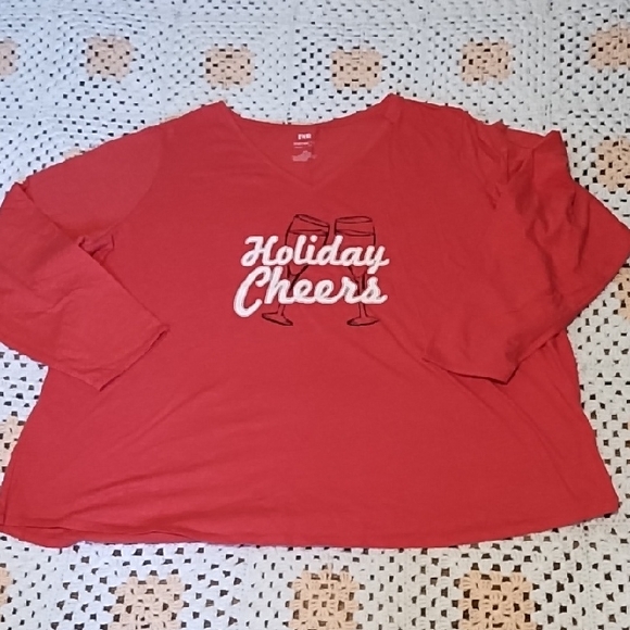 EVRI Tops - Evri Red Holiday Cheers Long Sleeve Shirt 4X EUC.